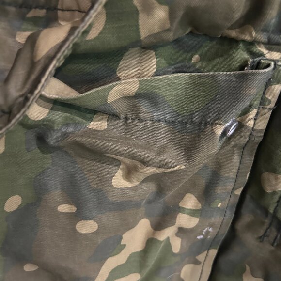 Vintage GAP Camo Anorak Jacket Womens Sz M Grunge Punk Stained Military Faux Fur - Picture 8 of 16